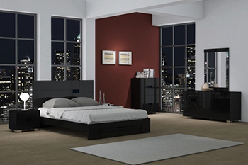 Global United Aria - 4PC Bedroom Set in Black Color.