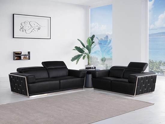 Global United Furniture 1111 Top Grain Genuine Italian Leather 2 Piece Sofa Set in Black color. 1111-2pcs-black