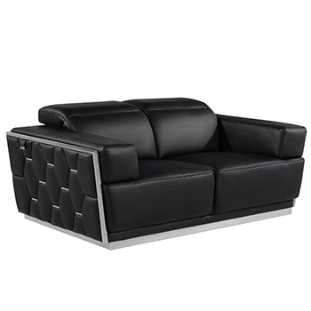 Global United Furniture 1111 Top Grain Genuine Italian Leather Loveseat in Black color. 1111-black-loveseat