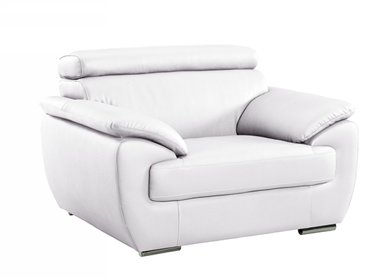 Global United 4571 - Leather Match Chair in White color.