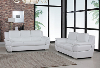 Global United 4572 Leather Match 2PC Sofa Set in White color.