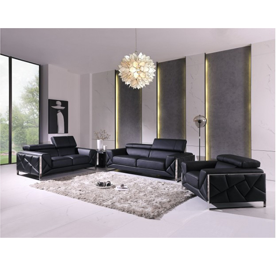 Global United 903- Genuine Italian Leather 3PC Sofa Set in Black color.