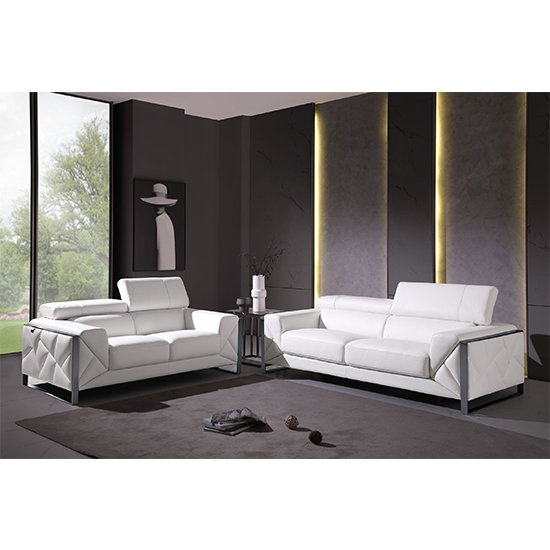 Global United 903- Genuine Italian Leather 2PC Sofa Set in White color.