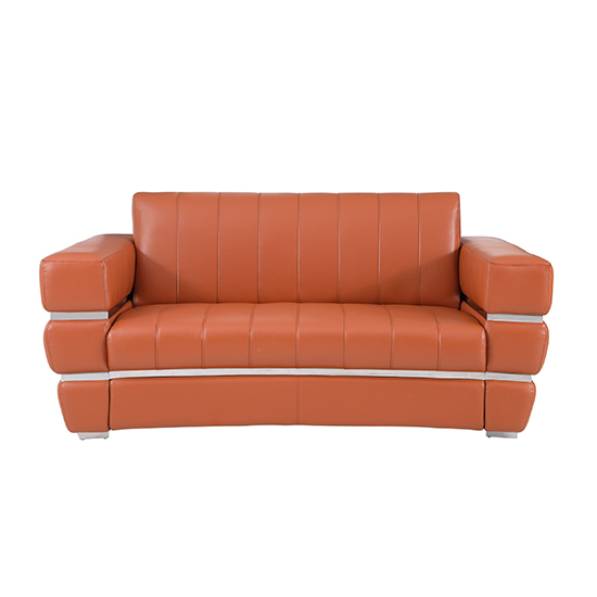 Global United 904 - Genuine Italian Leather Loveseat in Camel color.
