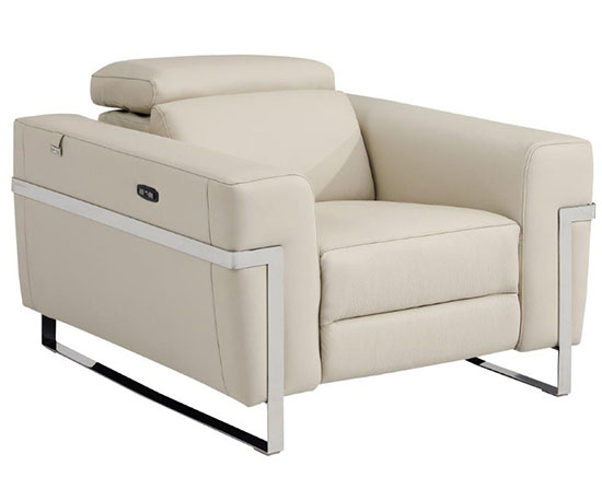 Global United Furniture 990 Power Reclining Italian Leather Chair in Beige color. 990-beige-chair