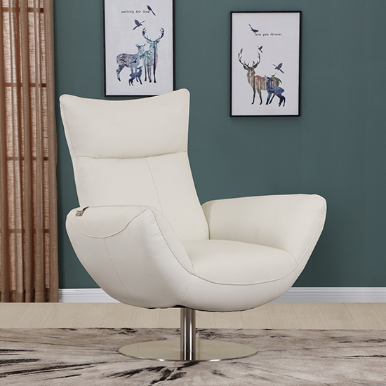 Global United C74 - Genuine Italian Leather Lounge Chair in White color.